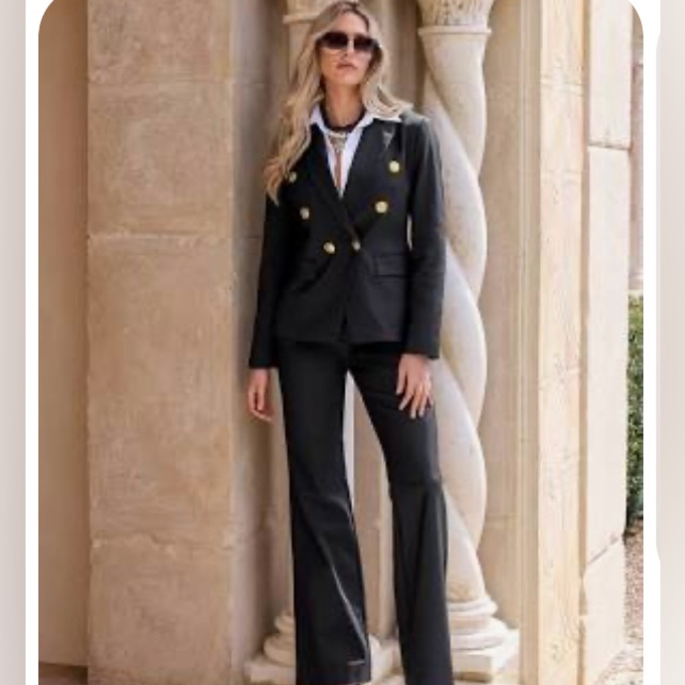 Banana Republic Black and Gold Blazer Classic Suit Jacket